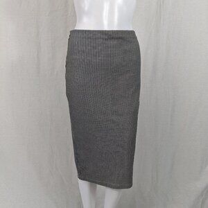 Sanctuary Stretchy Black And While Houndstooth Pencil Skirt